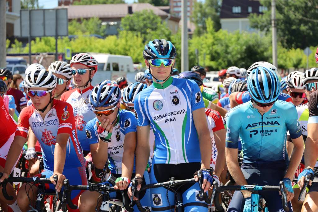 Призерам чемпионата России по велоспорту вручена бытовая техника пензенского производителя