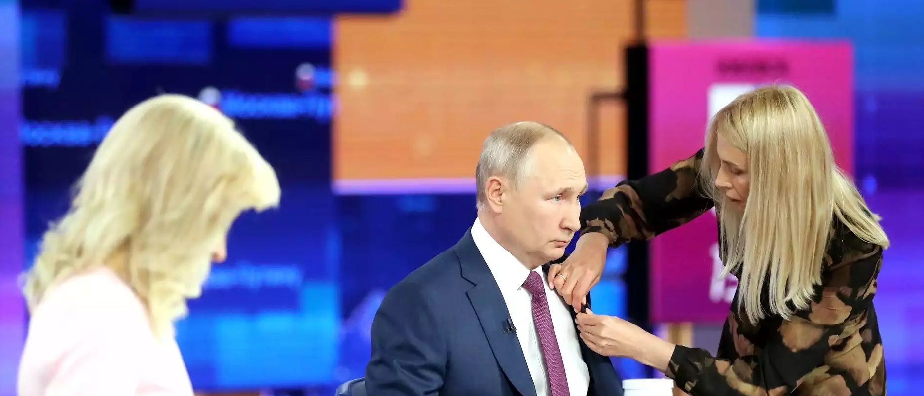 Владимир Путин прокомментировал возможность введения локдауна в России