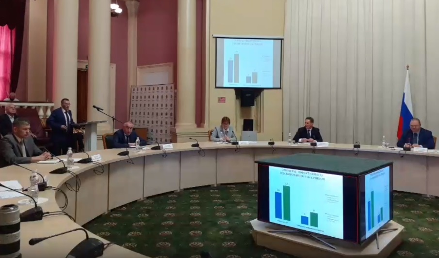 «Однажды вы на эту вилку просто напоритесь»: Олег Мельниченко пригрозил министру образования