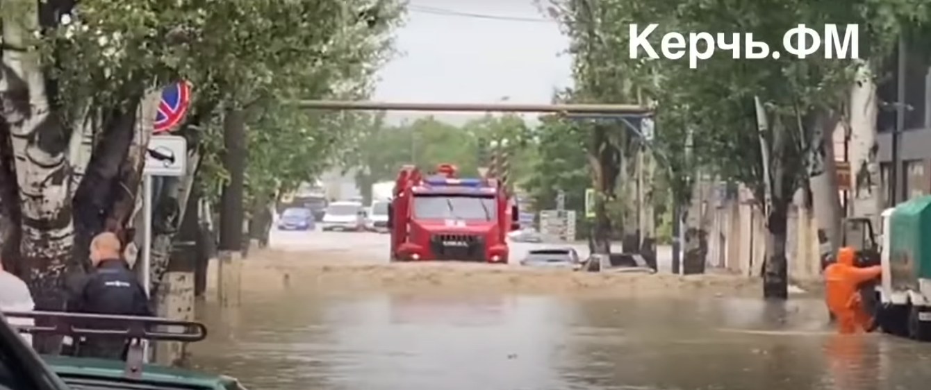 На всей территории Крыма объявили ЧС