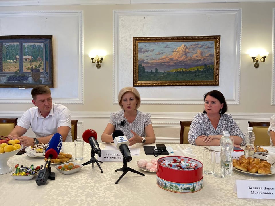 Ольга Чистякова приняла участие во встрече с Ольгой Баталиной