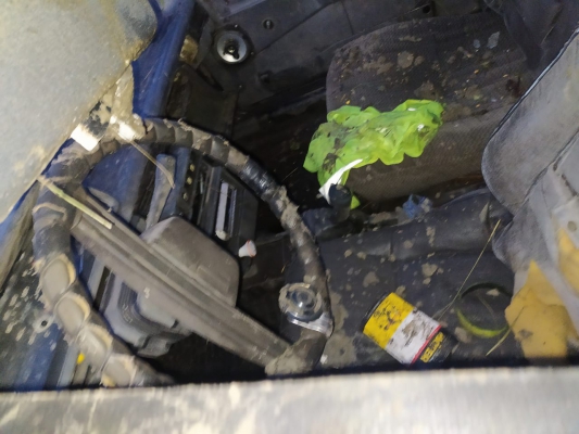 В Сердобском районе мужчина погиб, захлебнувшись водой в собственной машине