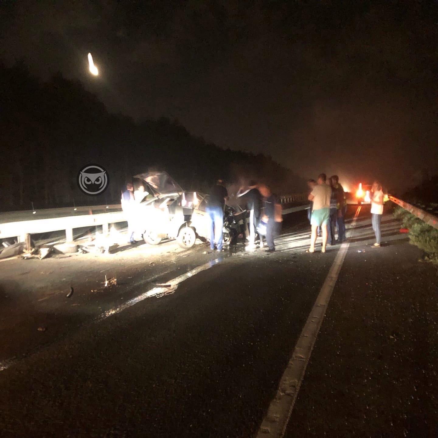 В Пензе на трассе М-5 легковушка превратилась в груду металла