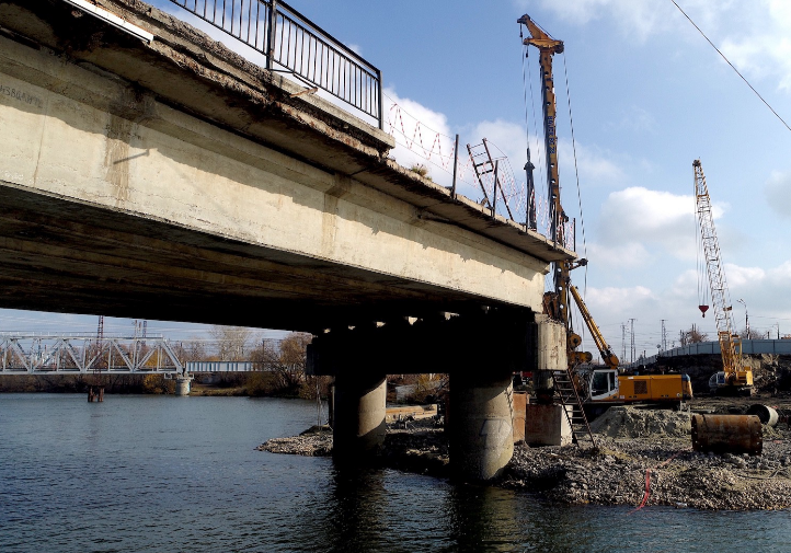 Олег Мельниченко рассказал, когда откроется движение по Бакунинскому мосту