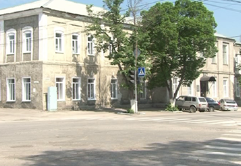 В Кузнецке решили капитально ремонтировать перекресток, который затапливает после дождей