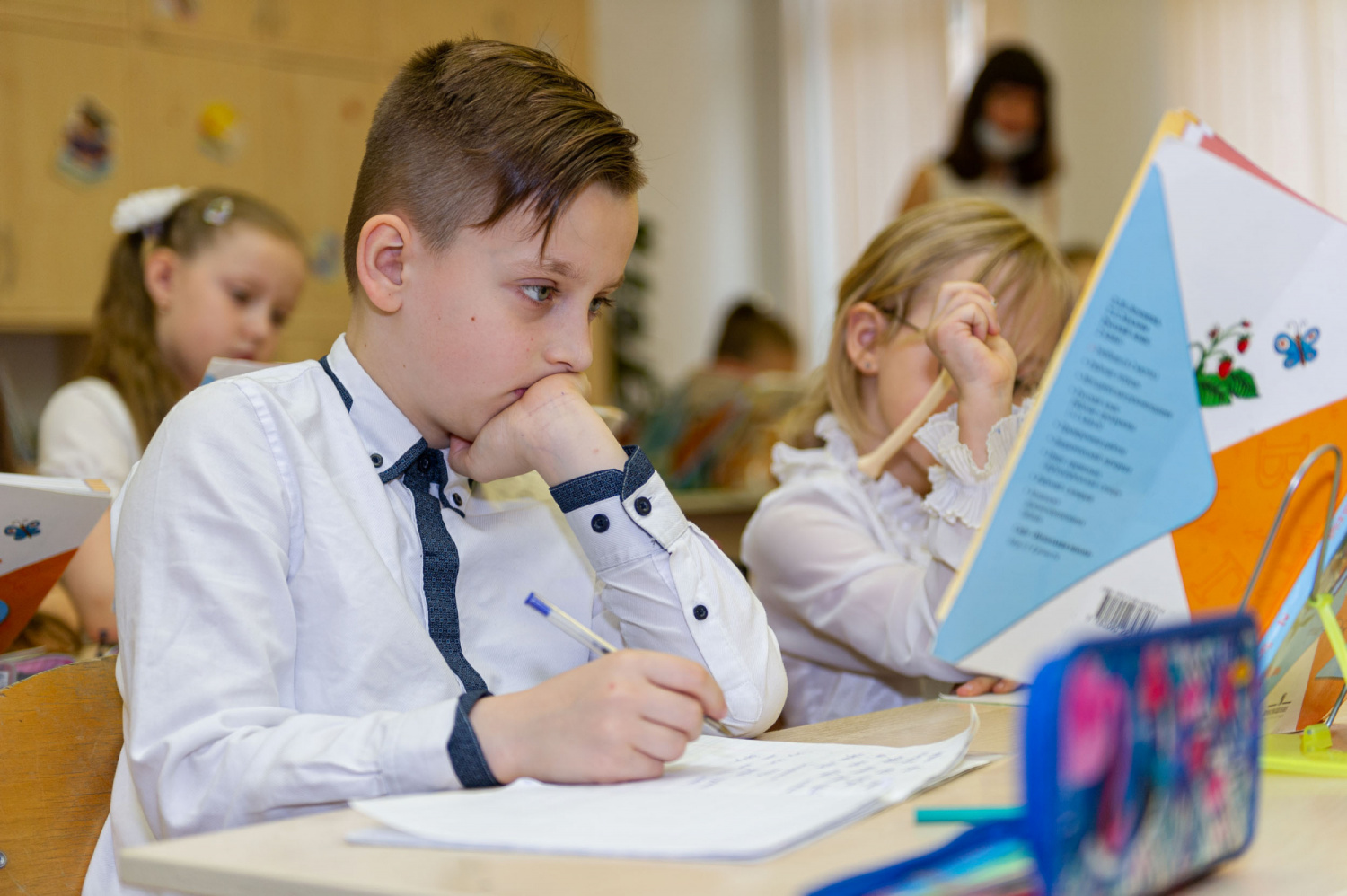 Братья и сестры смогут законно посещать одну школу, независимо от прописки