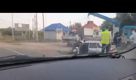 В Мокшанском районе легковушку выкинуло с трассы