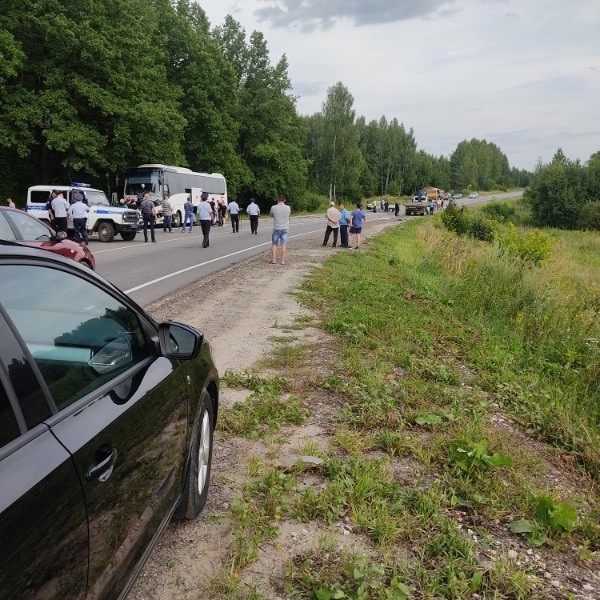 В Пензенской области на М5 при столкновении «Приоры»  и автобуса погиб человек