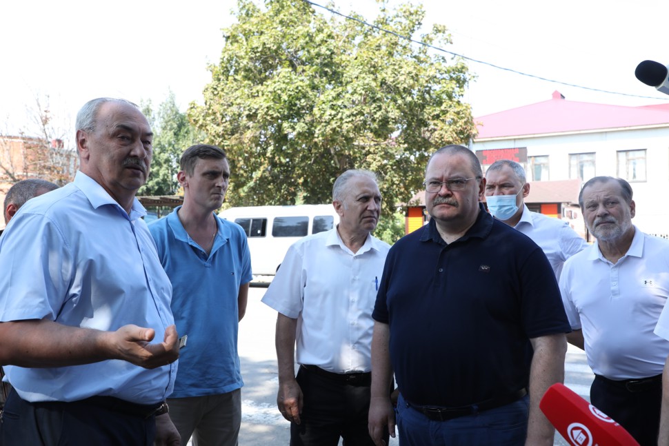 Мельниченко остался недоволен темпами обустройства скверов в Кузнецке