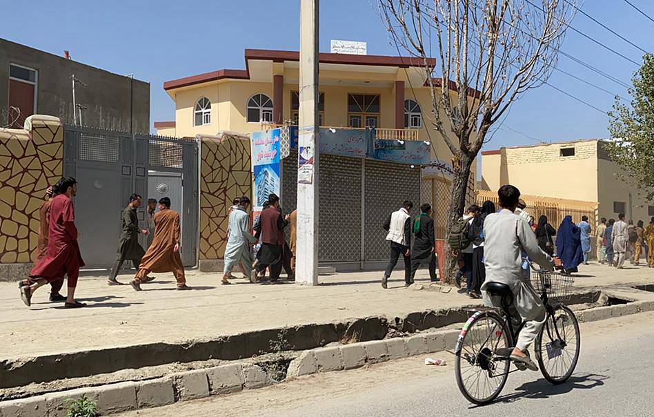 Граждан России организованно вывезут из Афганистана