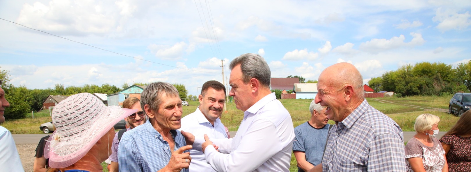 Валерий Лидин принял участие в открытии автодороги в Башмаковском районе