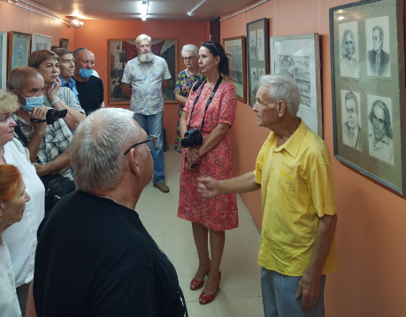 Кузнецкий художник Александр Алферов посвятил выставку очередному своему юбилею