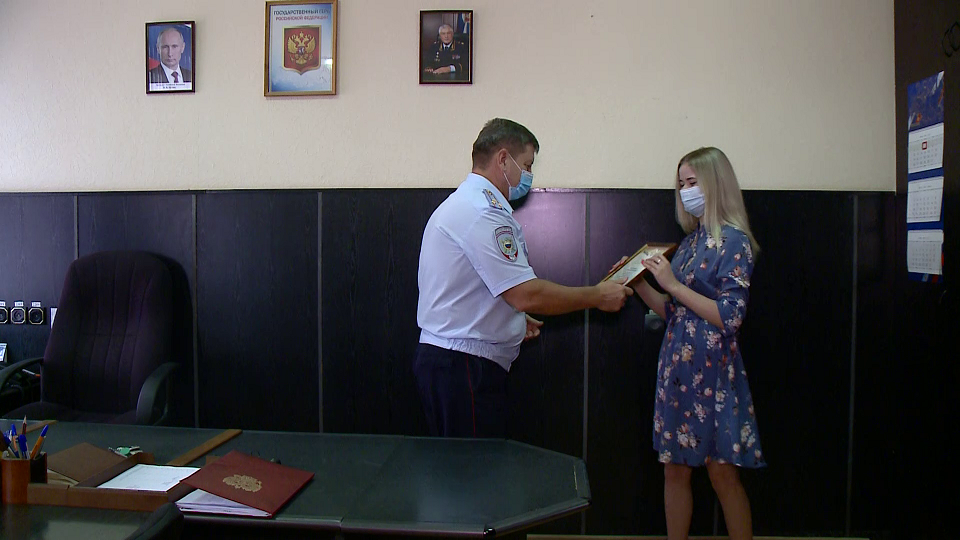 Девушка не позволила мошенникам обокрасть пожилую жительницу Пензы