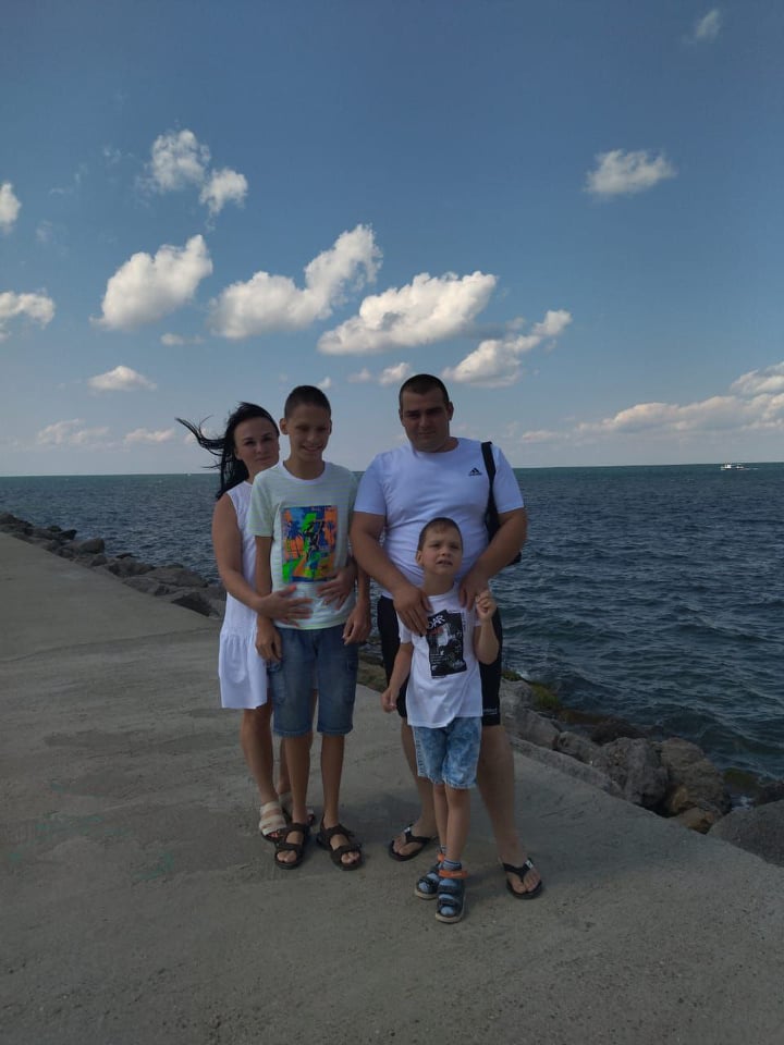 Родители двух особенных детей поблагодарили Ольгу Чистякову за поездку в санаторий