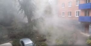 В Пензе дом на улице Ульяновской превратился в паровую баню