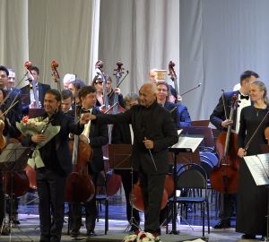 В Кузнецке прошел концерт под управлением народного артиста Владимира Спивакова (0+)