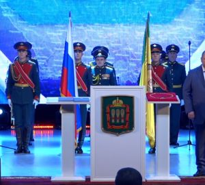 Олег Мельниченко принес присягу Пензенской области