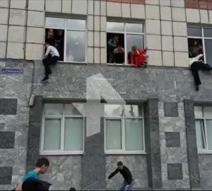 Во время стрельбы в пермском вузе профессор продолжил лекцию по истории литературы