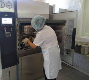 В Кузнецкую межрайонную детскую больницу поступил новый аппарат для стерилизации