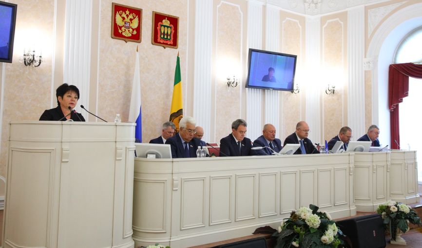 Валерий Лидин: «В приоритете по-прежнему остаются сферы образования и здравоохранения»