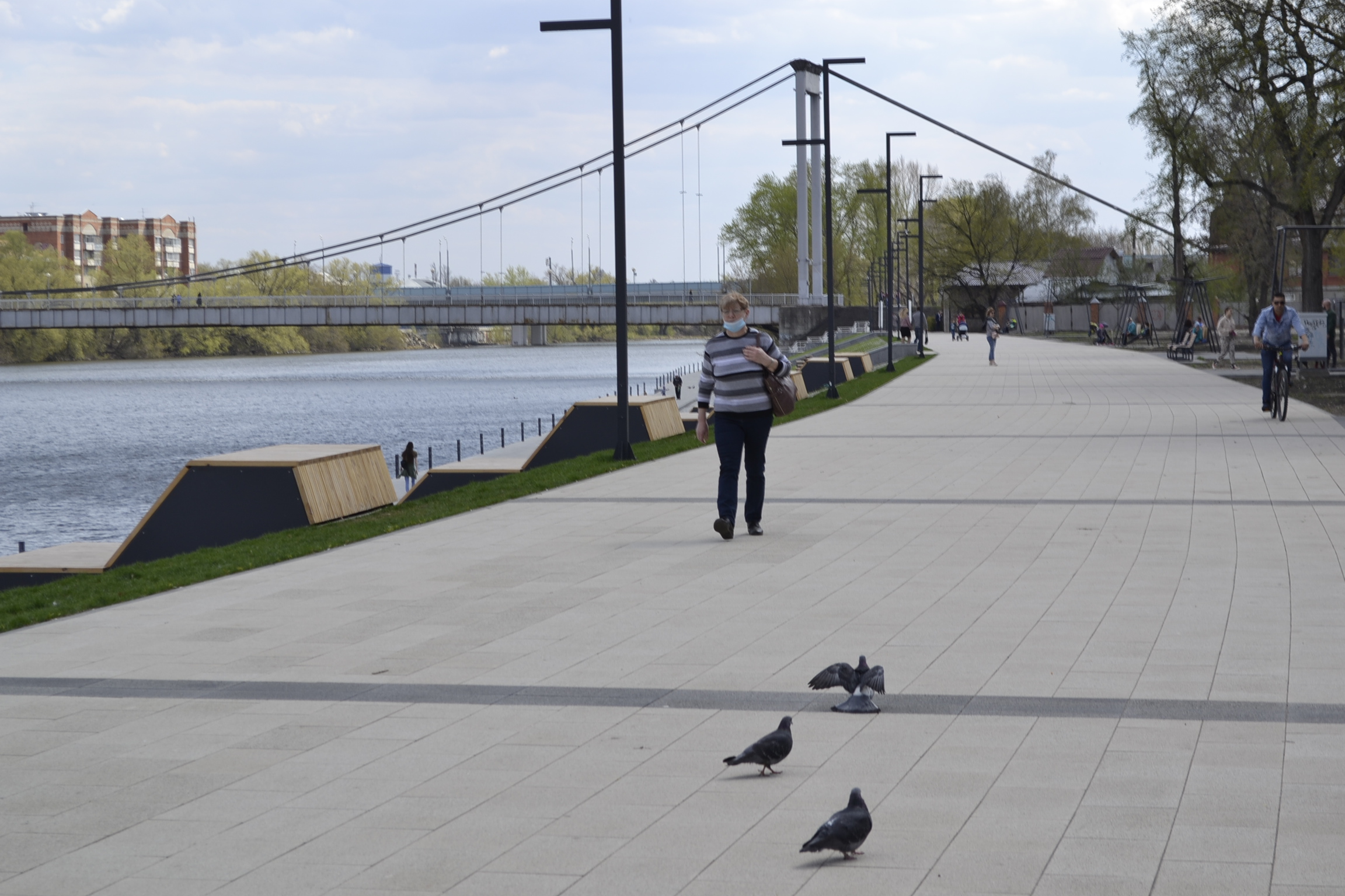 В центре Пензы в реке Сура нашли тело женщины