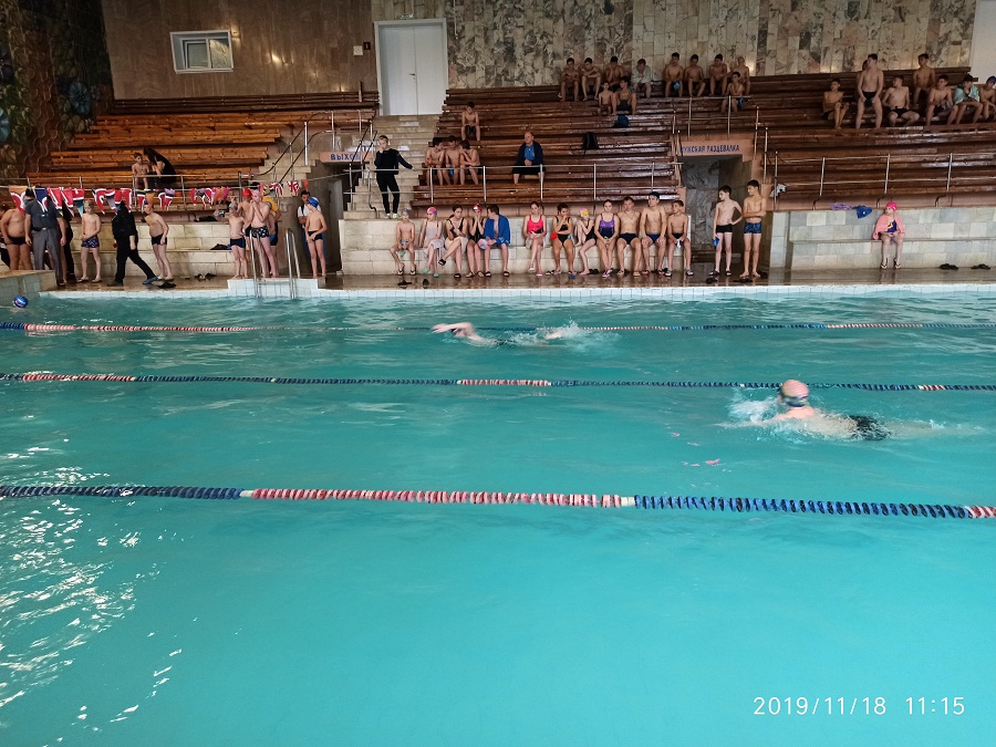 В Кузнецке и еще трех районах региона меньше всего детей научились плавать