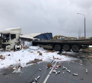На М-5 в Пензенской области столкнулись три большегрузных автомобиля
