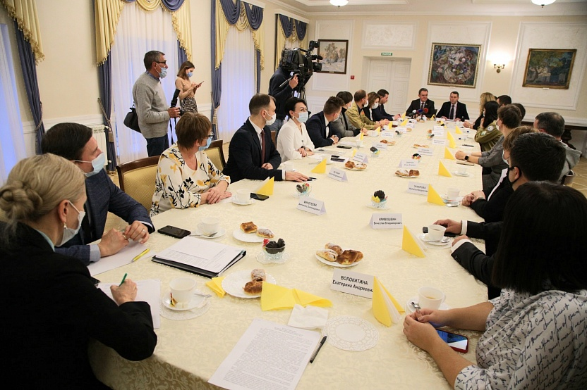 Валерий Лидин заверил молодежь в поддержке со стороны депутатов Заксобра