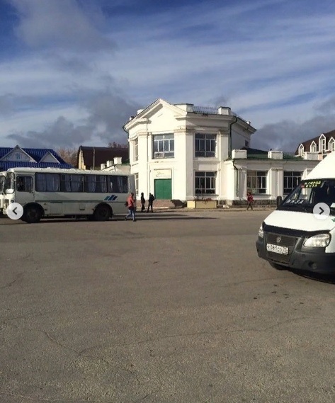 В соседней с Пензой области семья с ребенком застряла на автовокзале