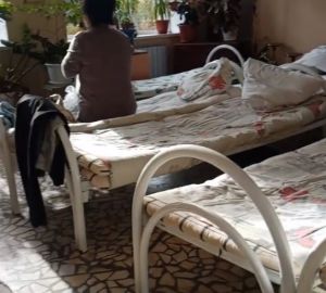 «Посадили на стульчик»: пензячку возмутили условия госпитализации