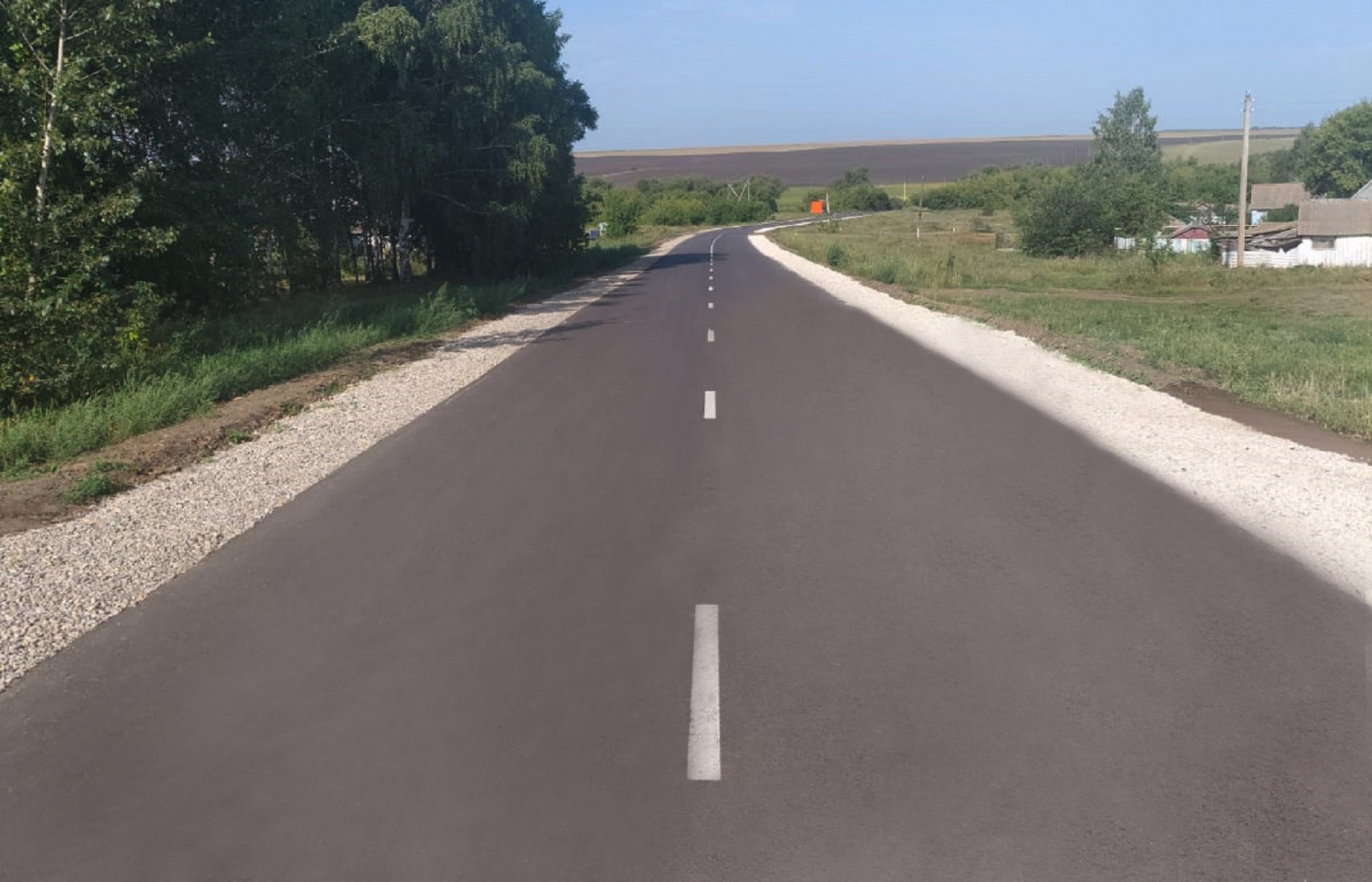 Мельниченко сообщил о 99-процентном выполнении плана по укладке асфальта