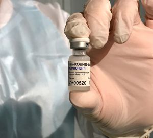 Пензенцам напомнили о работе пунктов вакцинации в торговых центрах