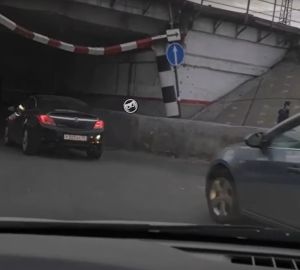 Автомобилисты предупредили о разрушении конструкции "Горбатого прокола" в Пензе