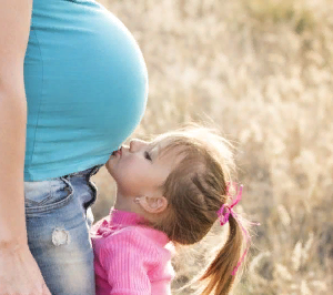 Пензенцам, которые планируют пополнение в семье, посоветовали прививаться от ковида