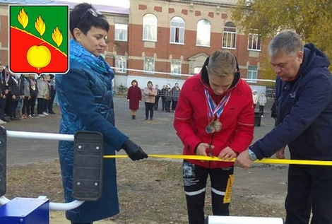 На территории школы Сердобска установлены тренажеры