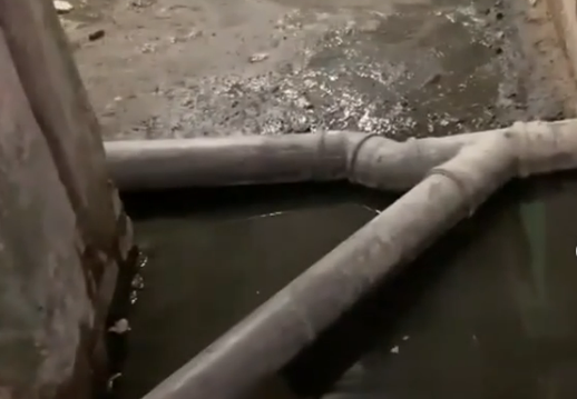 Под квартирами пензенцев разлилось канализационное «море»