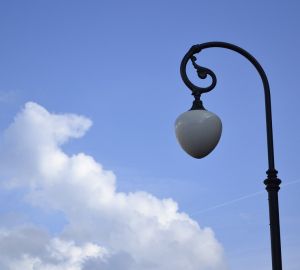 Александр Лейзенберг инициировал проверку по вопросу освещения улицы Пушанина