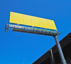 Пензенцам назвали срок, когда уберут огромные билборды с рекламой