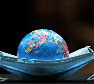 Нищета сократит население России на миллион человек