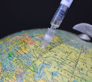 Полиция арестовала продавцов поддельных сертификатов о вакцинации