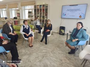 Ольга Чистякова поздравила жительниц Лунино с победой в конкурсе Союза женщин России