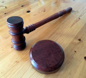 За недобросовестность сотрудника почтовой службы отправили на обязательные работы