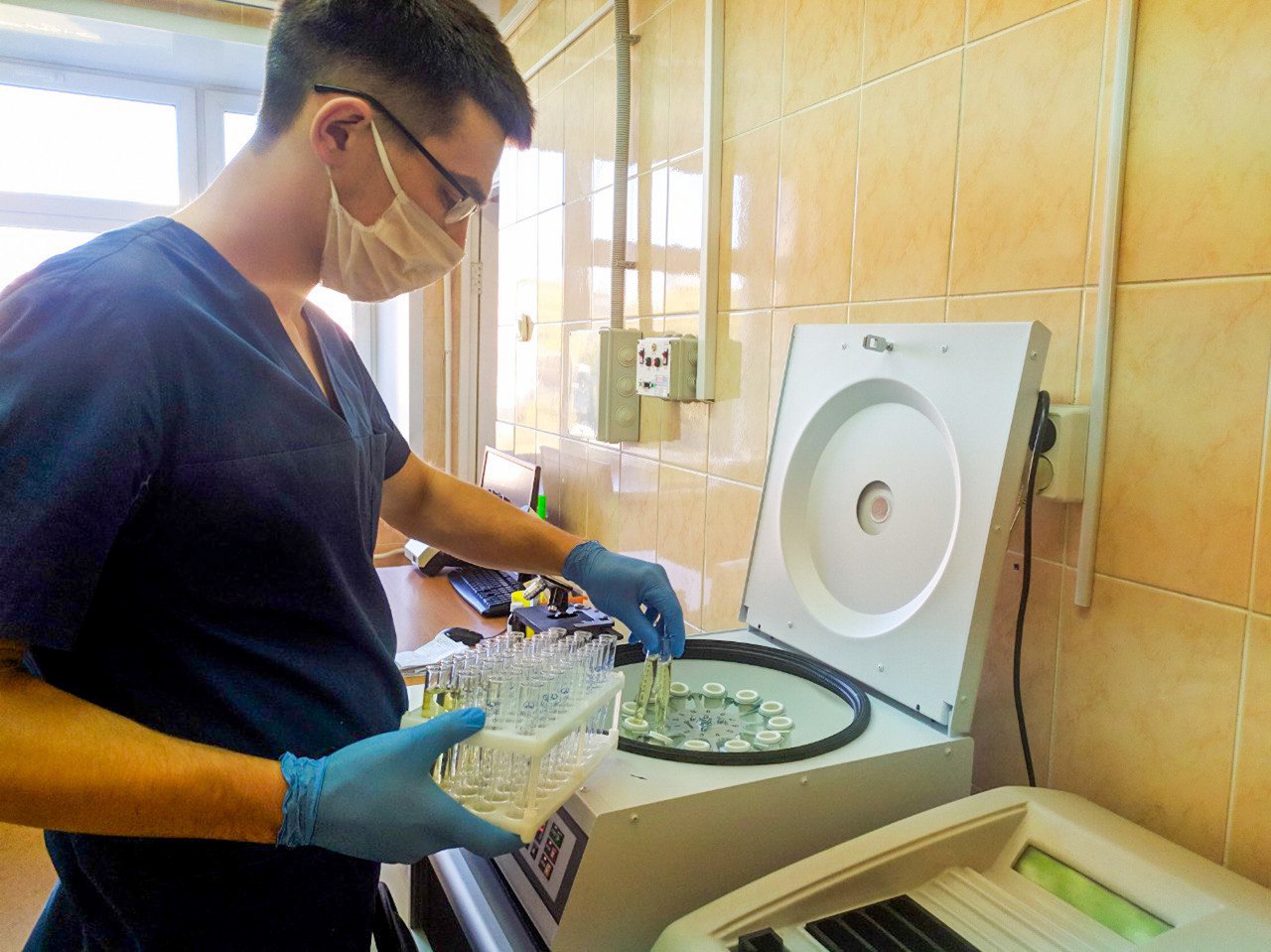 В детскую поликлинику поступило оборудование для проведения лабораторных исследований