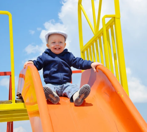 Назван срок завершения работ по обустройству детских площадок в Пензе