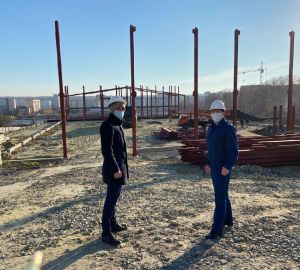 В Пензе крытый каток строят с отставанием от графика