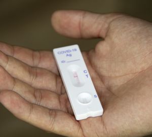 В Пензе начали продавать экспресс-тесты на коронавирус