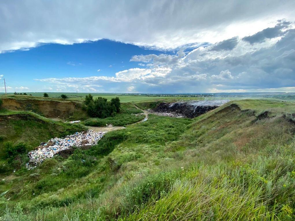 Главу администрации Малой Сердобы оштрафовали за свалку на окраине