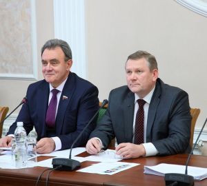 Михаил Макаров сохранит пост главы Счетной палаты региона