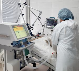 В Пензу поступило восемь новых аппаратов искусственной вентиляции легких