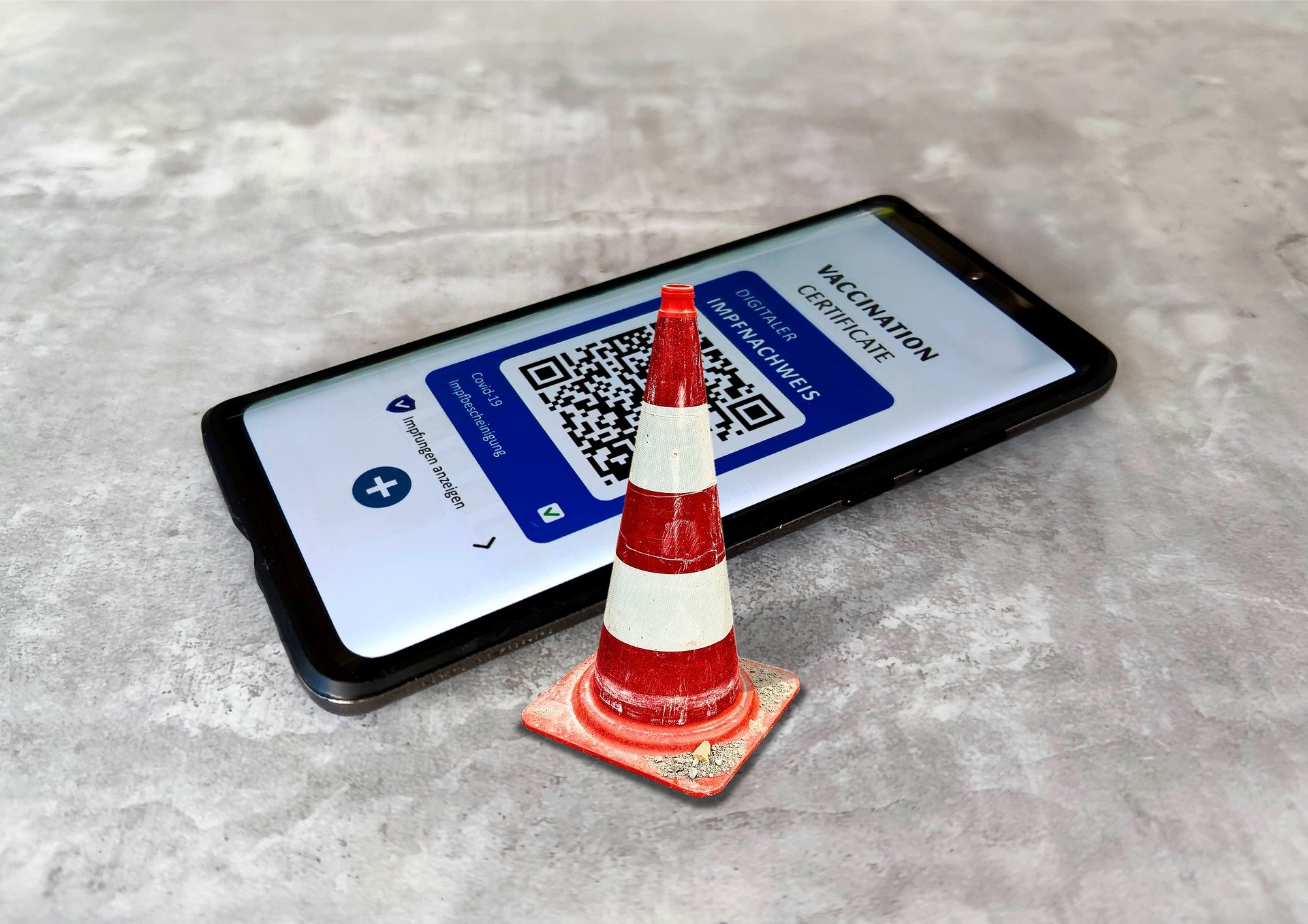 В Роспотребнадзоре объяснили, кто не получит QR-код после выздоровления от ковида